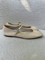 Aeyde Cream Patent Flats Size 39