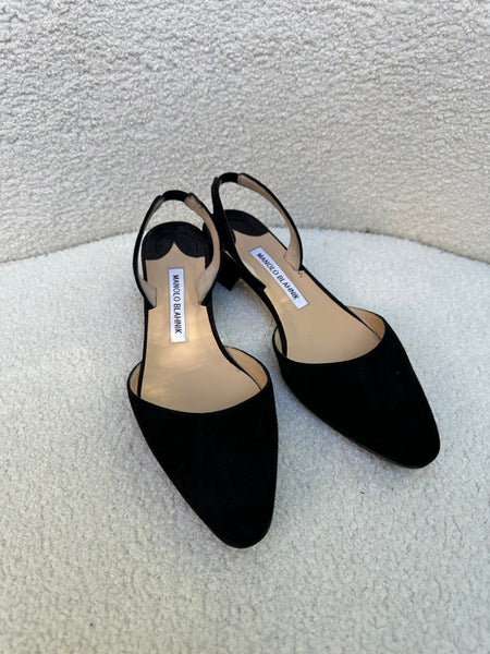 Manolo Blahnik Black Suede Shoe Size 36