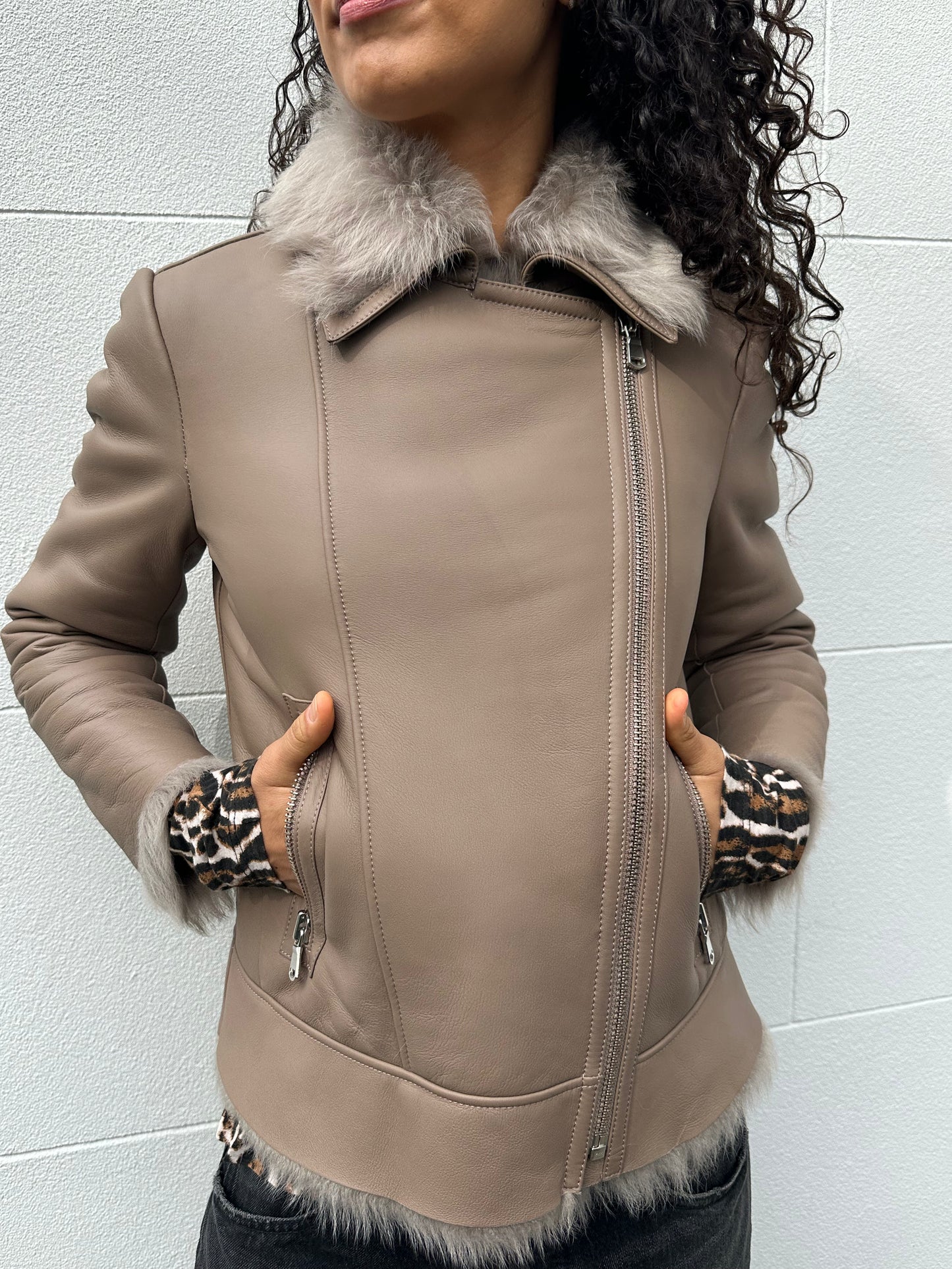 Scanlan Theodore Sheepskin Jacket Size S/M