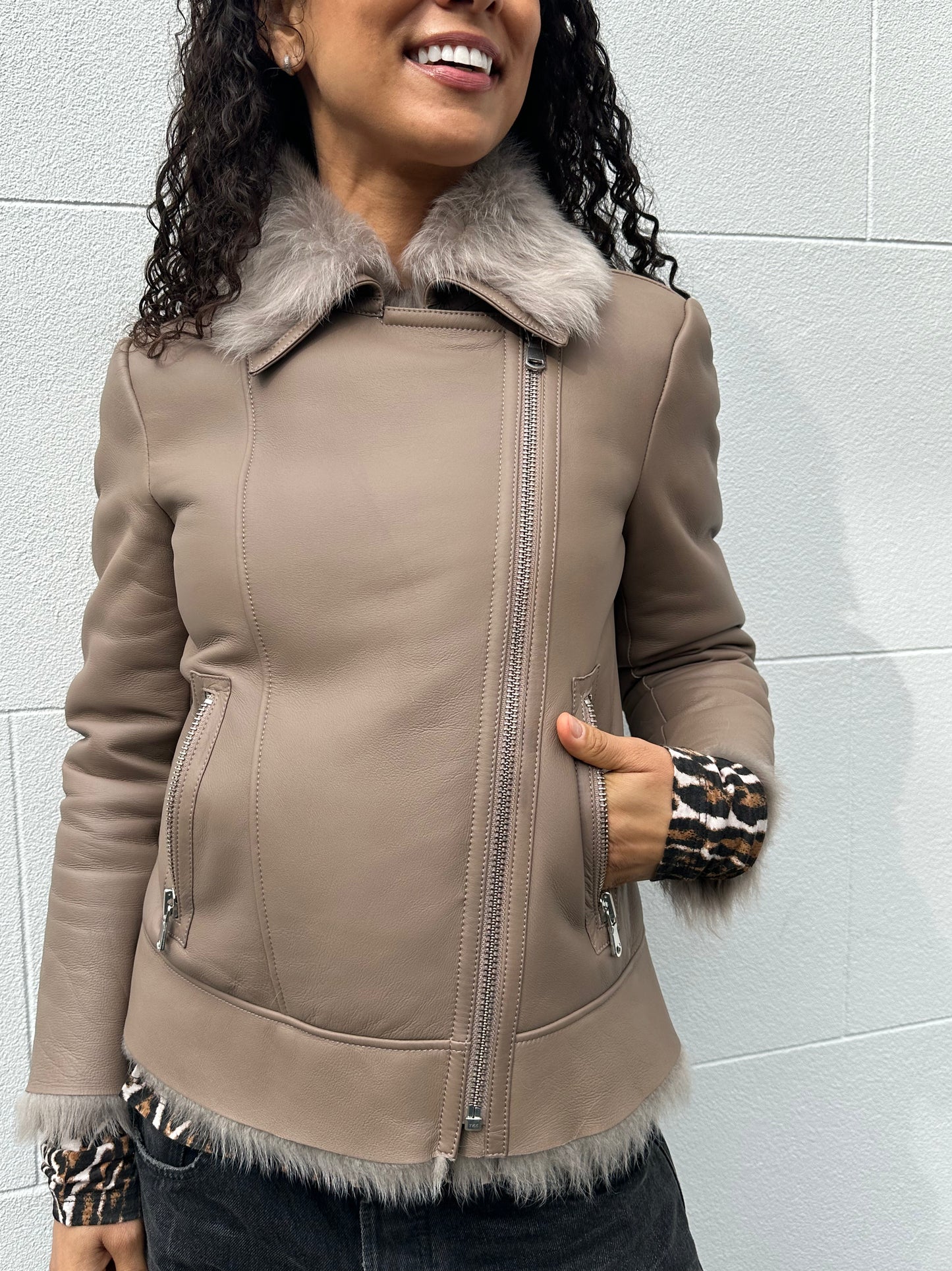 Scanlan Theodore Sheepskin Jacket Size S/M