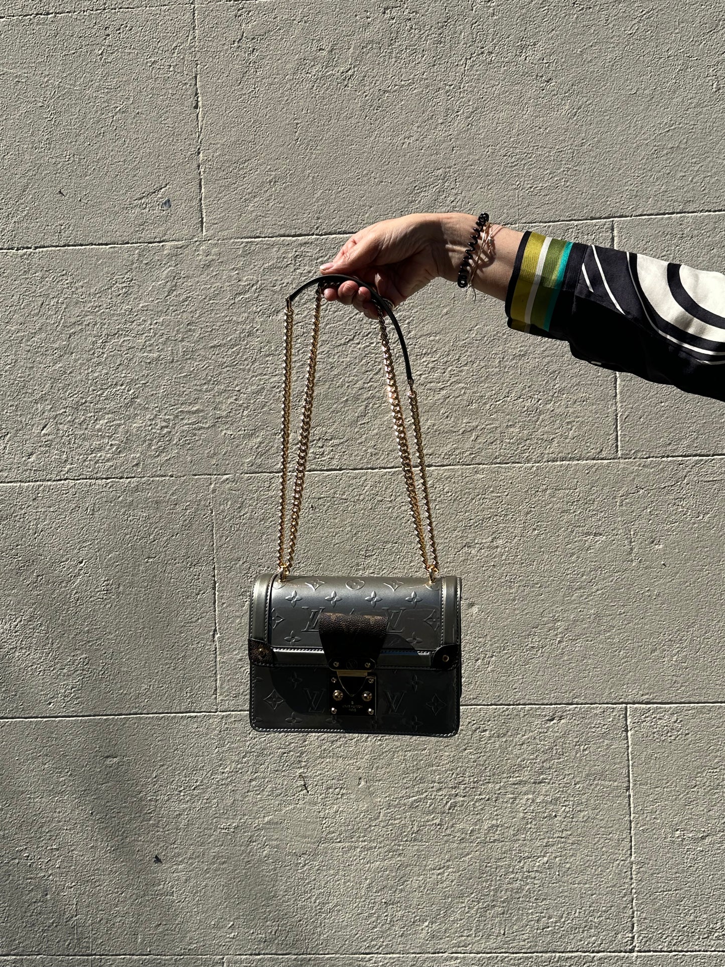 Louis Vuitton Wynwood Grey Vernis Bag