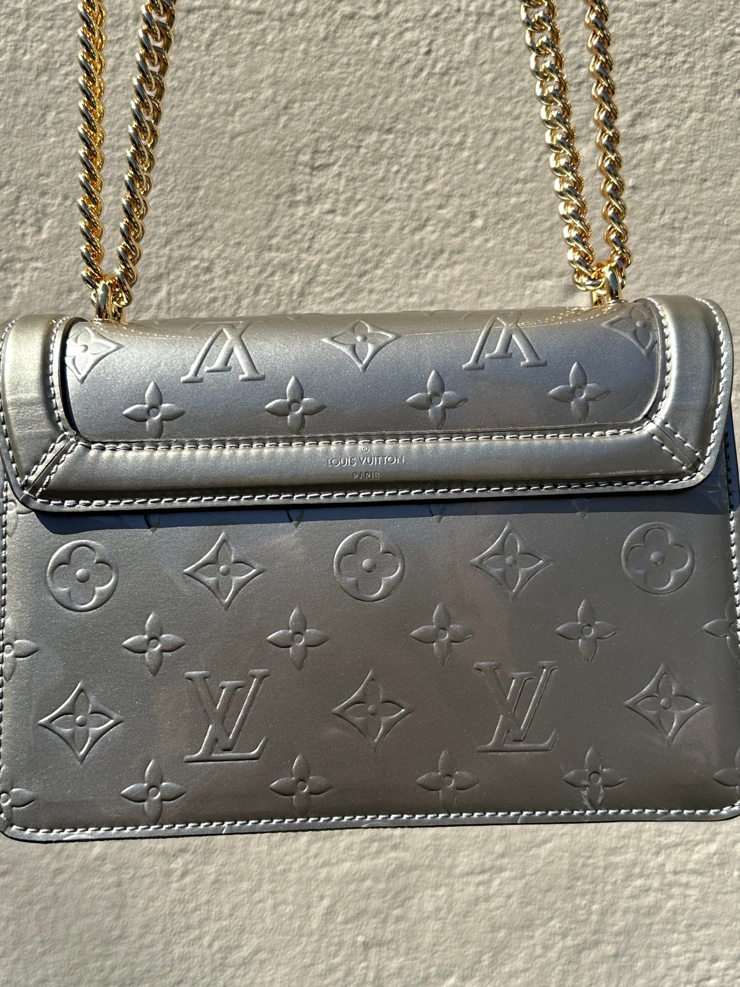 Louis Vuitton Wynwood Grey Vernis Bag