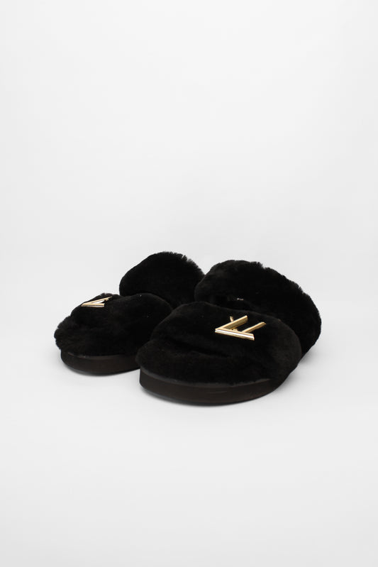Louis Vuitton Black Fur Slides Size 38